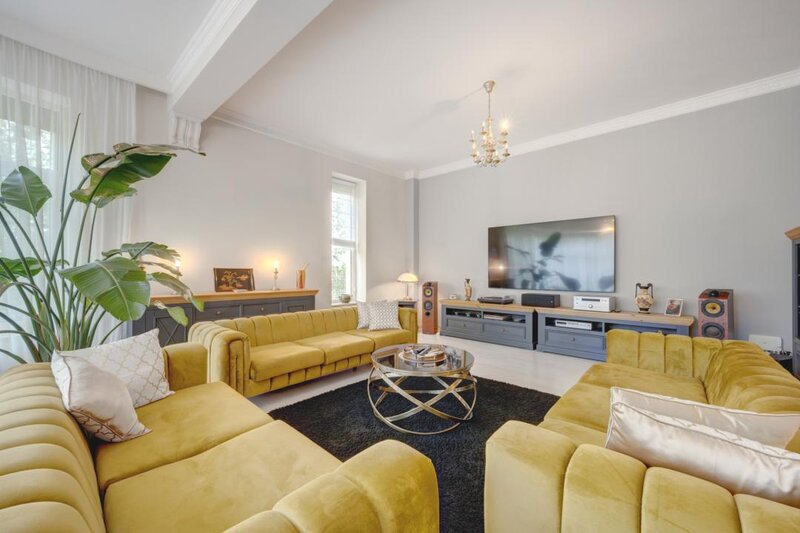 Pipera, vila lux, 6camere, curte, 4 dormitoare, Iancu Nicolae, mobilat, utilat